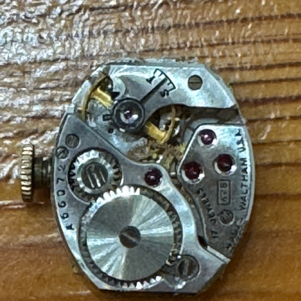 Antique Waltham 10 k gold  filled 17 jewels mechanical made USA Women's work - Picture 5 of 10